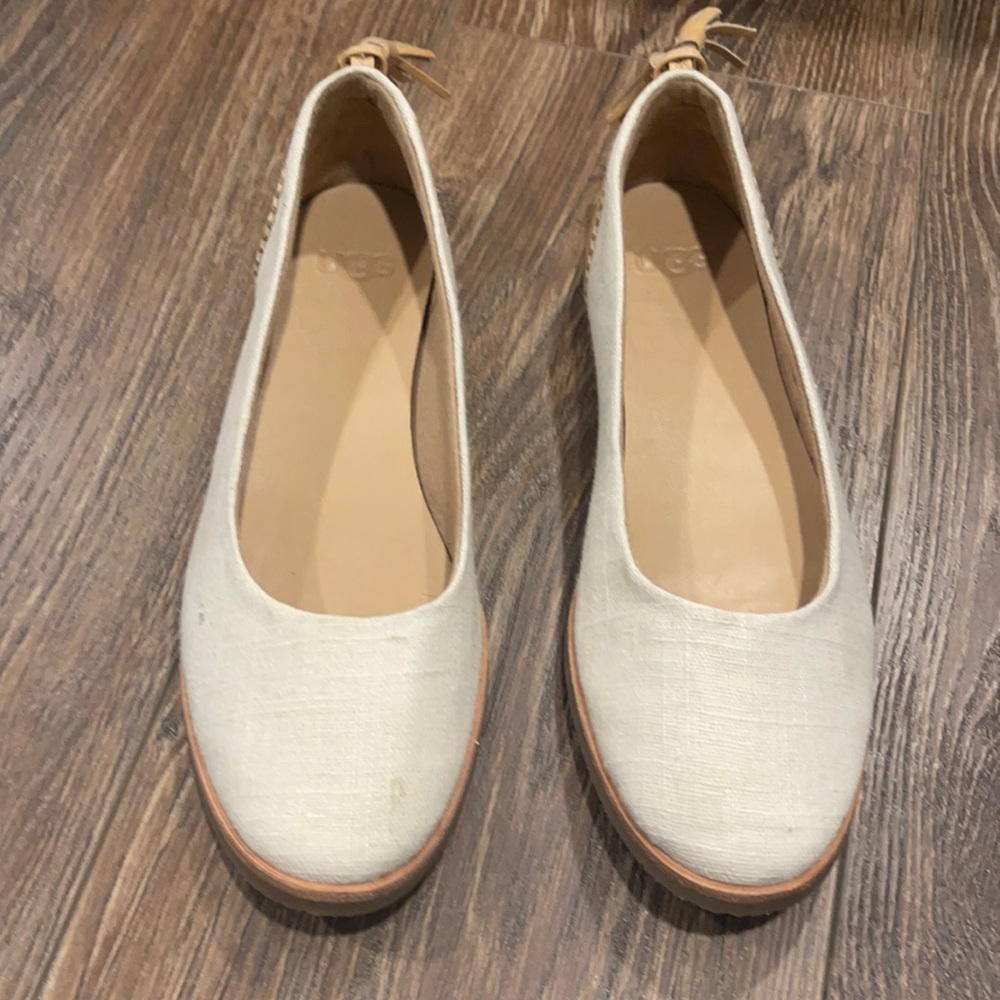 UGG mesa in water lily shoes